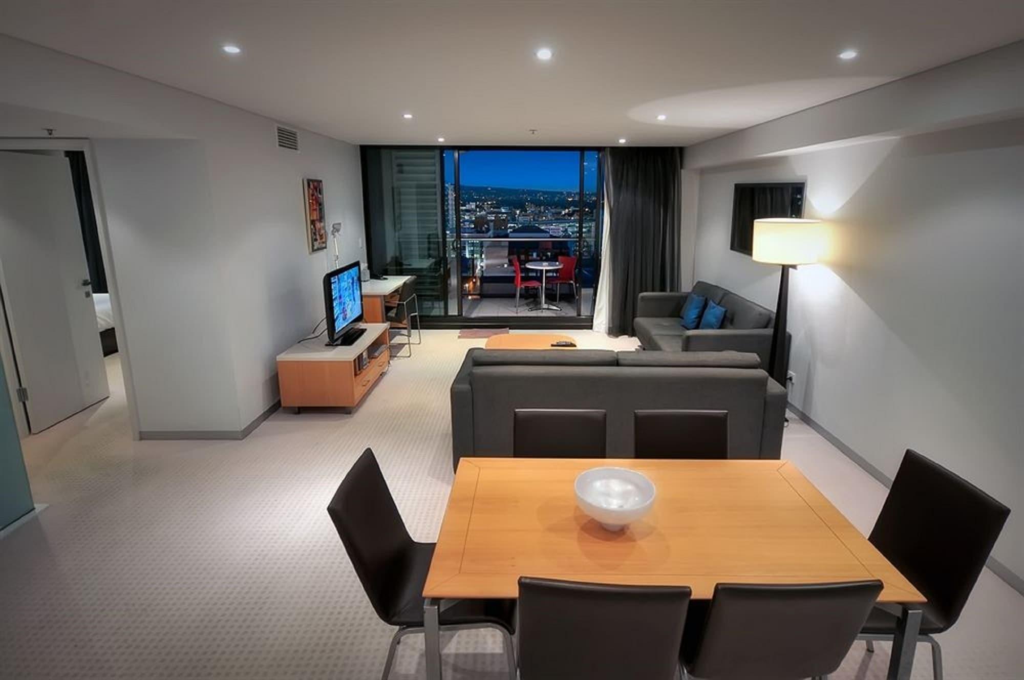 La Loft Apartments North Terrace Adelaide Bagian luar foto