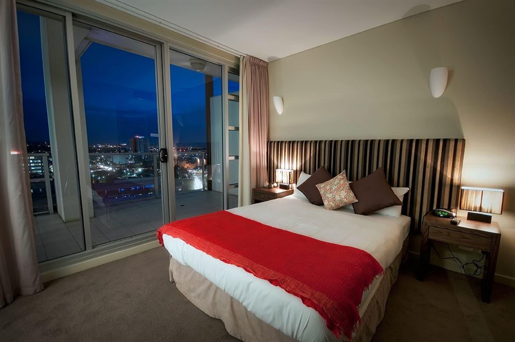 La Loft Apartments North Terrace Adelaide Bagian luar foto