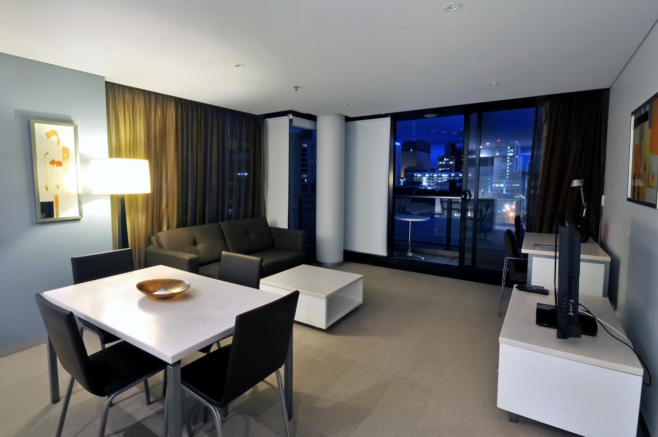 La Loft Apartments North Terrace Adelaide Bagian luar foto